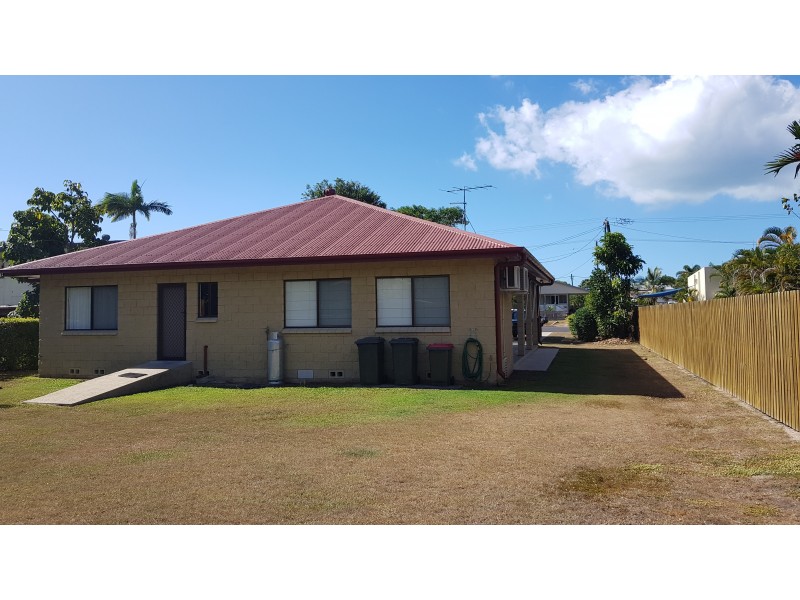 79 Roma St, Cardwell QLD 4849