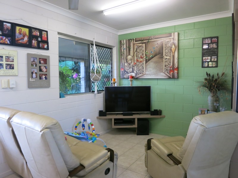 5 Winter St, Cardwell QLD 4849