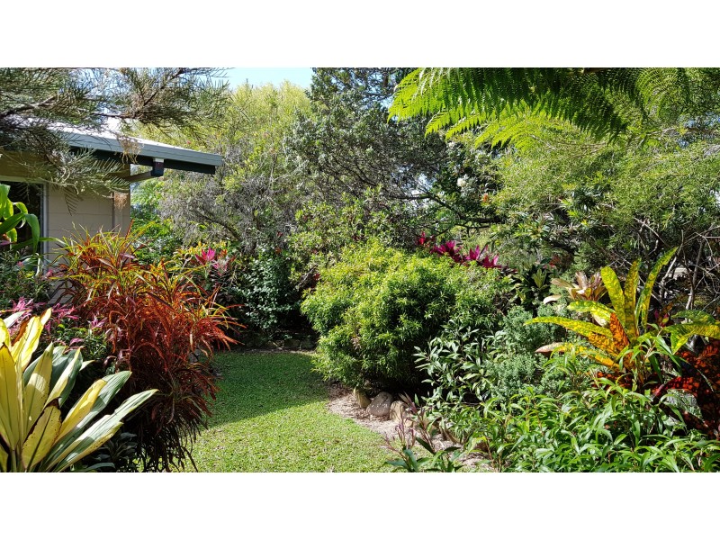 5 Winter St, Cardwell QLD 4849
