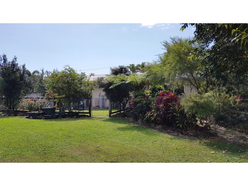 5 Winter St, Cardwell QLD 4849