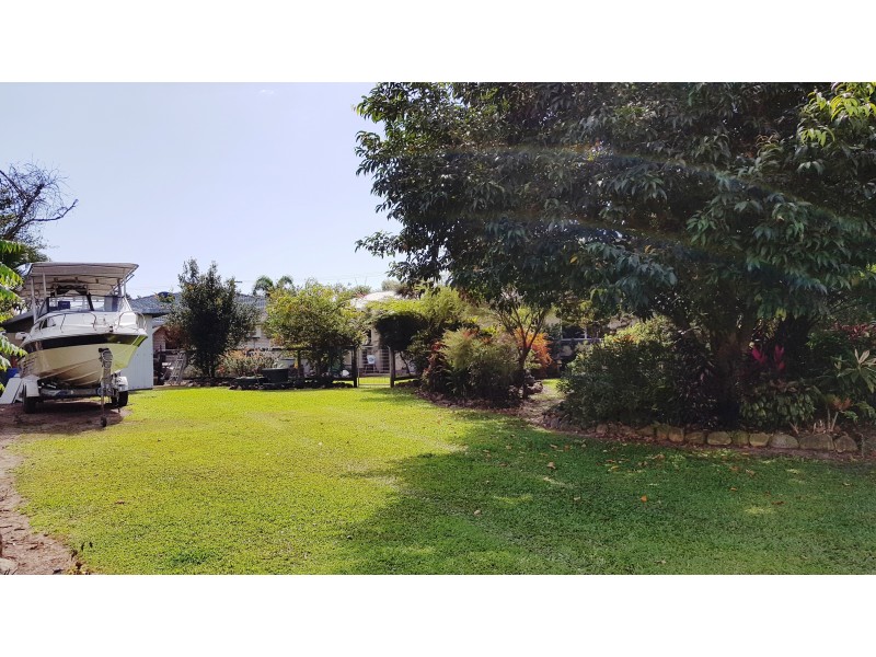 5 Winter St, Cardwell QLD 4849