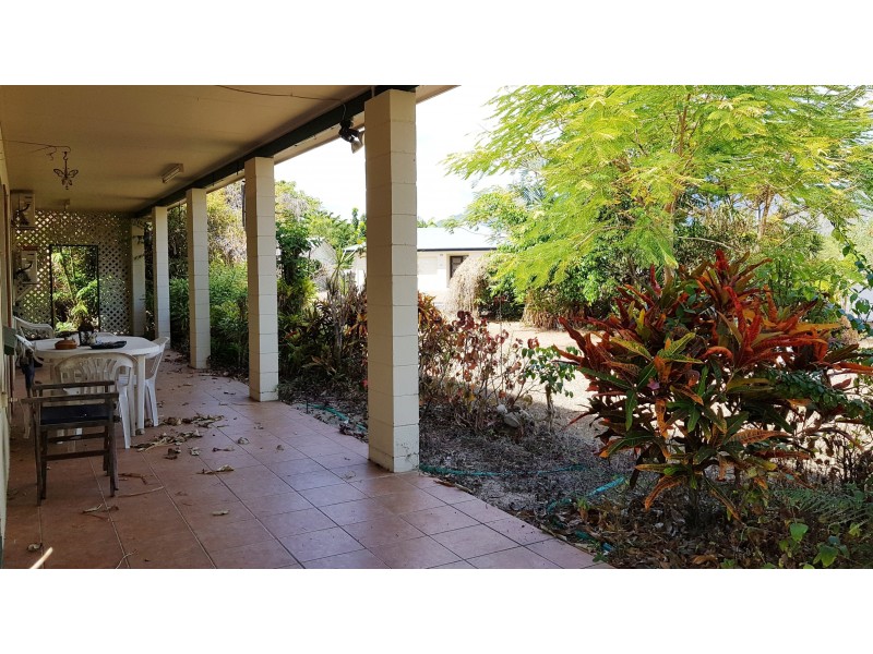 30 Winter St, Cardwell QLD 4849