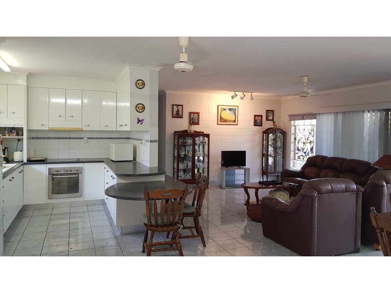 30 Winter St, Cardwell QLD 4849