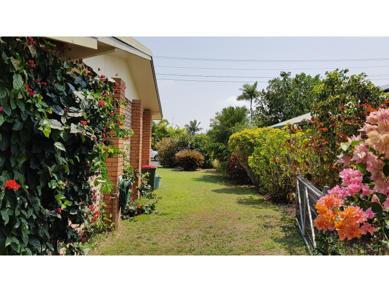 13 Ferguson St, Cardwell QLD 4849