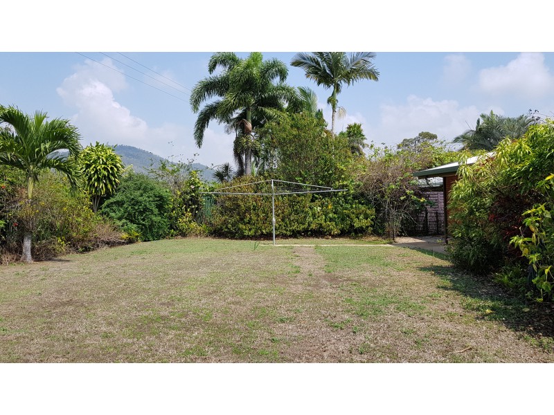 13 Ferguson St, Cardwell QLD 4849