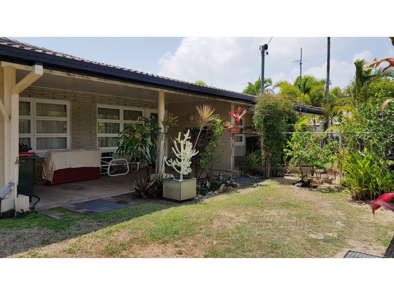 162 Victoria St, Cardwell QLD 4849