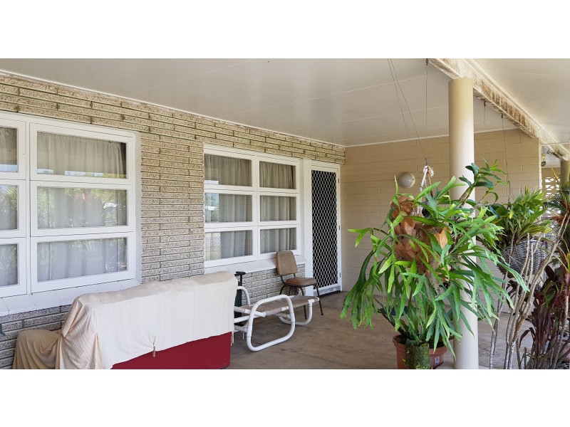 162 Victoria St, Cardwell QLD 4849