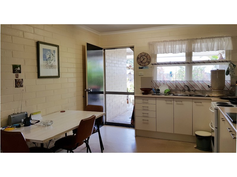 162 Victoria St, Cardwell QLD 4849