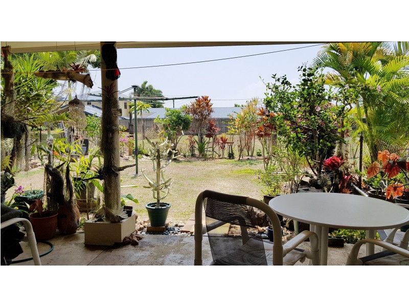 162 Victoria St, Cardwell QLD 4849