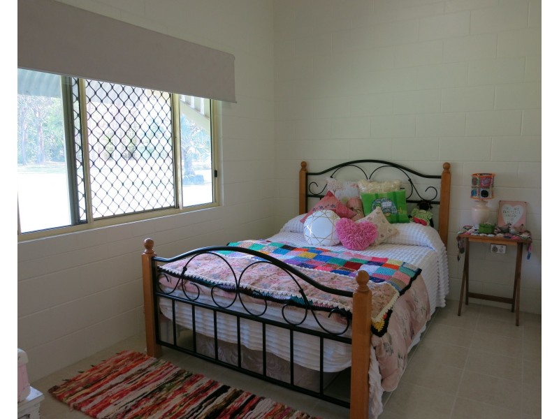 158 Stony Creek Road, Cardwell QLD 4849