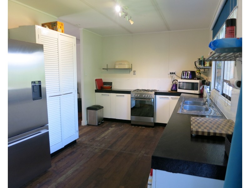 7 Jamieson St, Cardwell QLD 4849