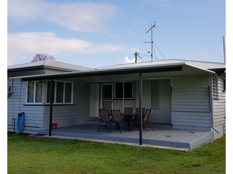 153 Victoria St, Cardwell QLD 4849