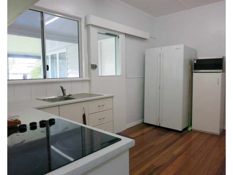153 Victoria St, Cardwell QLD 4849