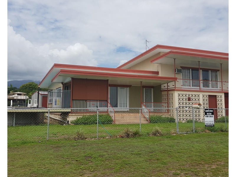 25 Marine Pde, Cardwell QLD 4849