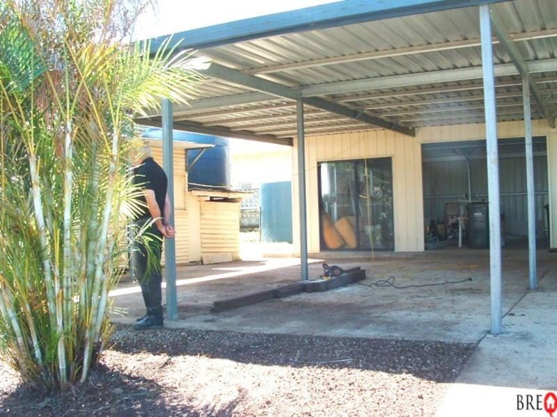 27 Bramston Street, Wondai QLD 4606