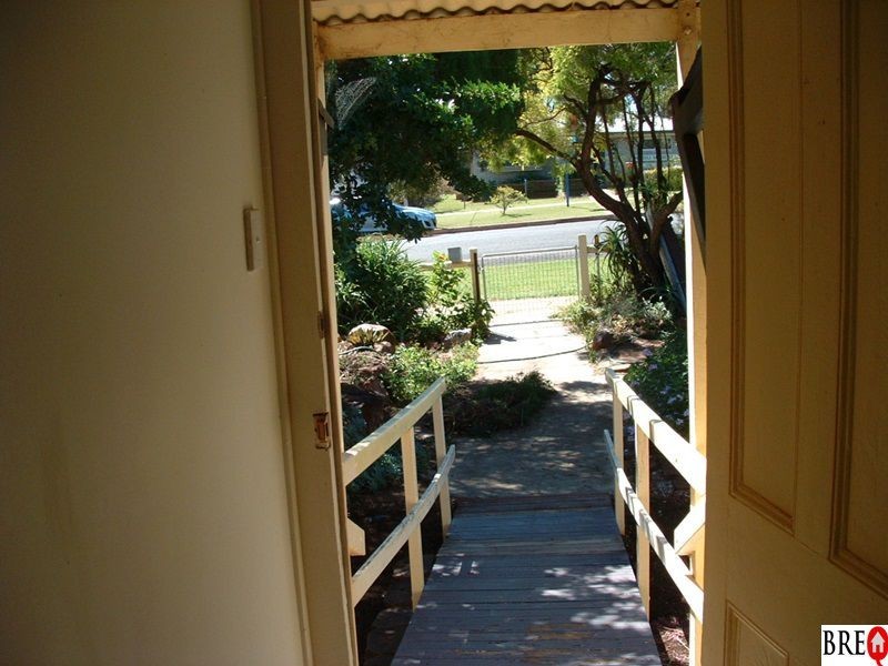 27 Bramston Street, Wondai QLD 4606