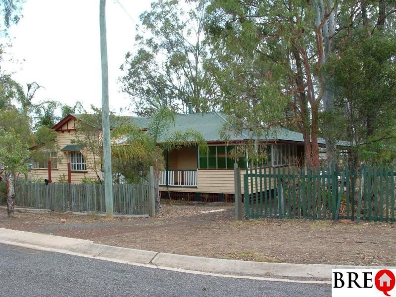 15 Robinsons Lane, Wondai QLD 4606