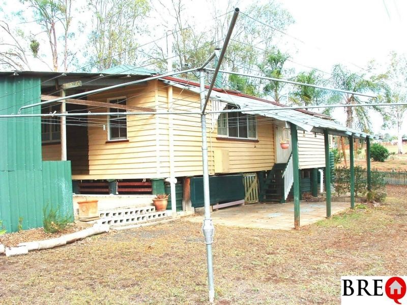 15 Robinsons Lane, Wondai QLD 4606