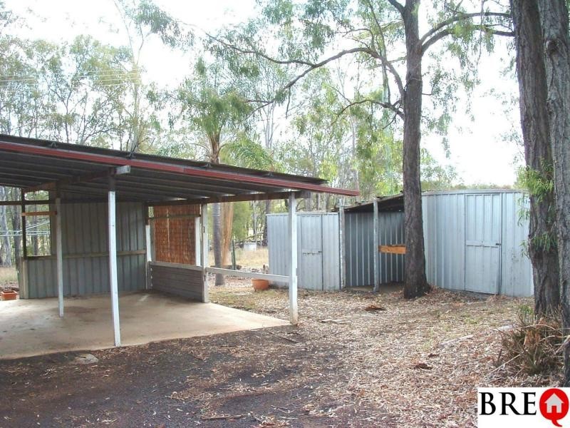15 Robinsons Lane, Wondai QLD 4606