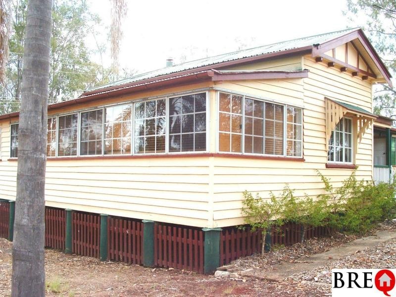 15 Robinsons Lane, Wondai QLD 4606