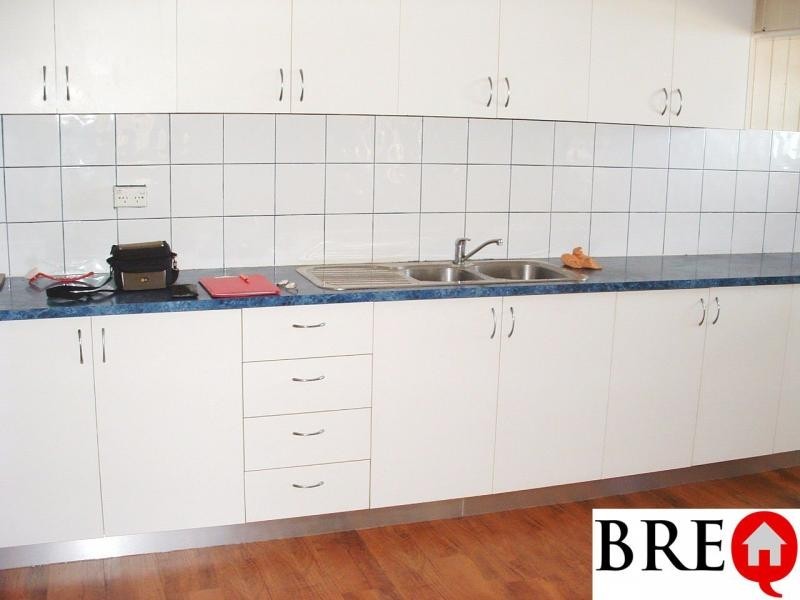 72 Rodney Street, Proston QLD 4613