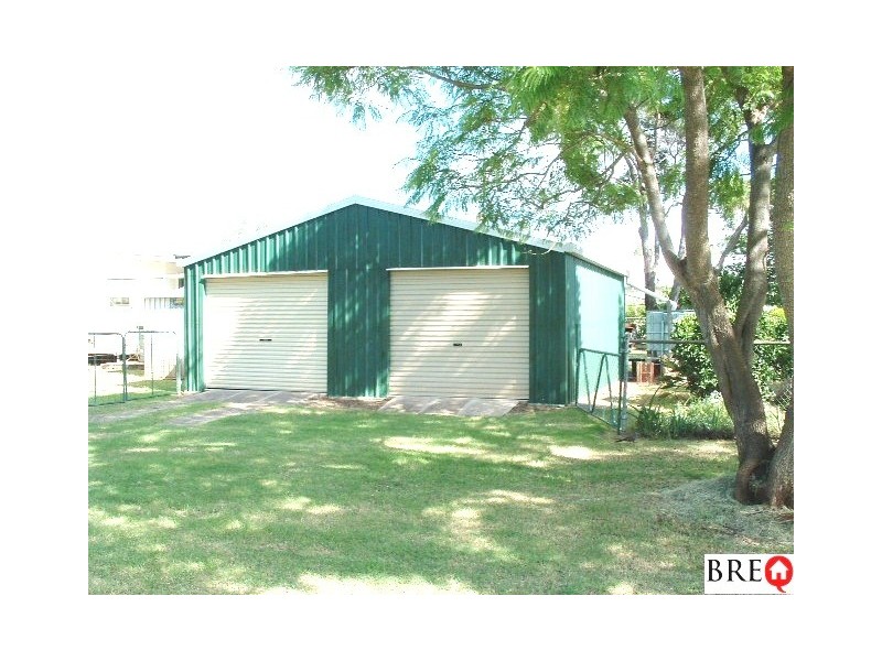 25 Rodney St, Proston QLD 4613