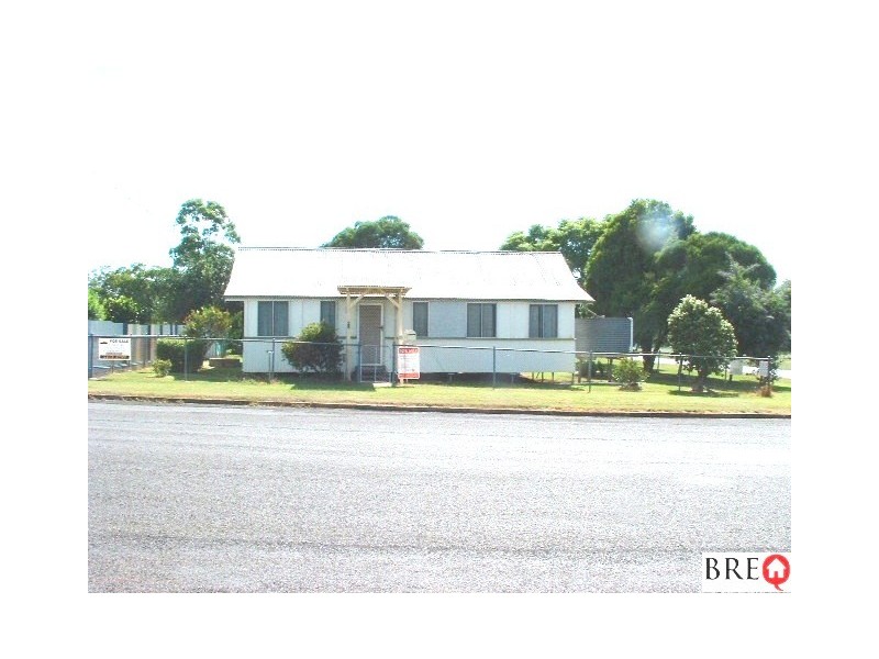 25 Rodney St, Proston QLD 4613