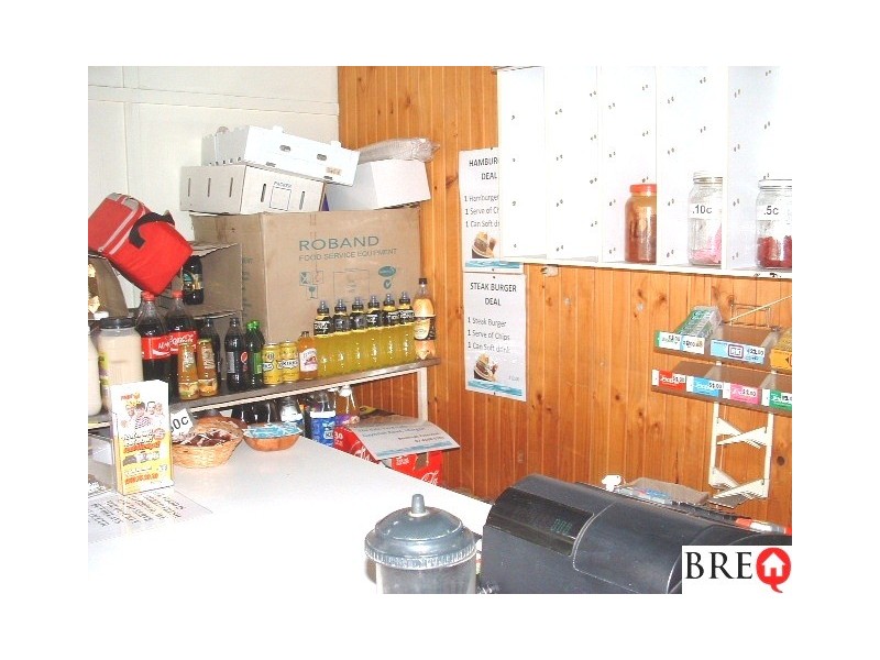 25 Scott St, Wondai QLD 4606