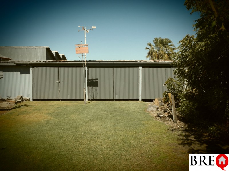 25 Scott St, Wondai QLD 4606