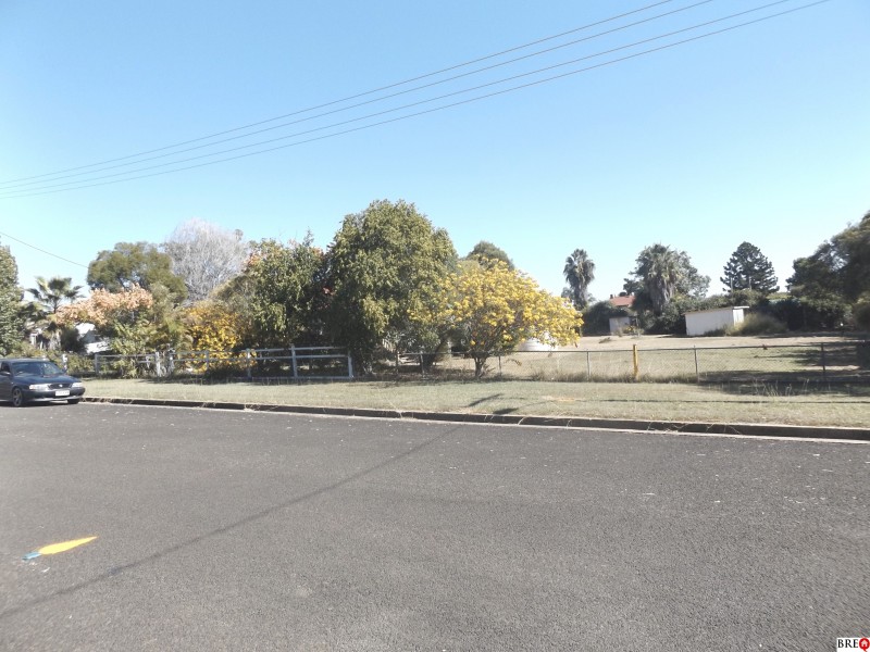 15 Mccord St, Wondai QLD 4606