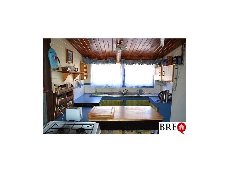 691 Shellytop Rd, Durong QLD 4610