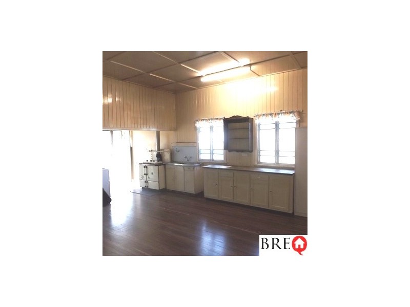 52 Baynes St, Wondai QLD 4606