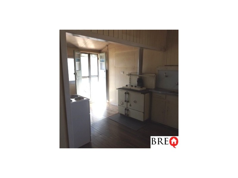 52 Baynes St, Wondai QLD 4606