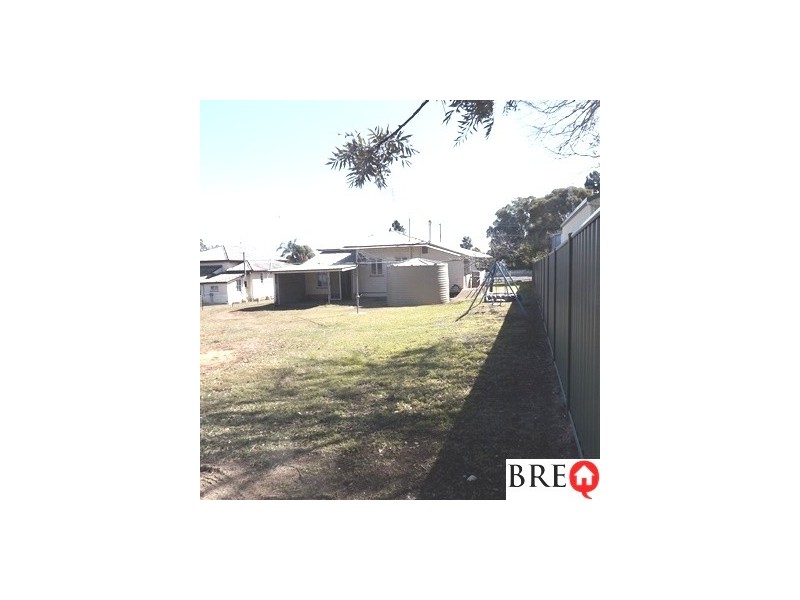 52 Baynes St, Wondai QLD 4606