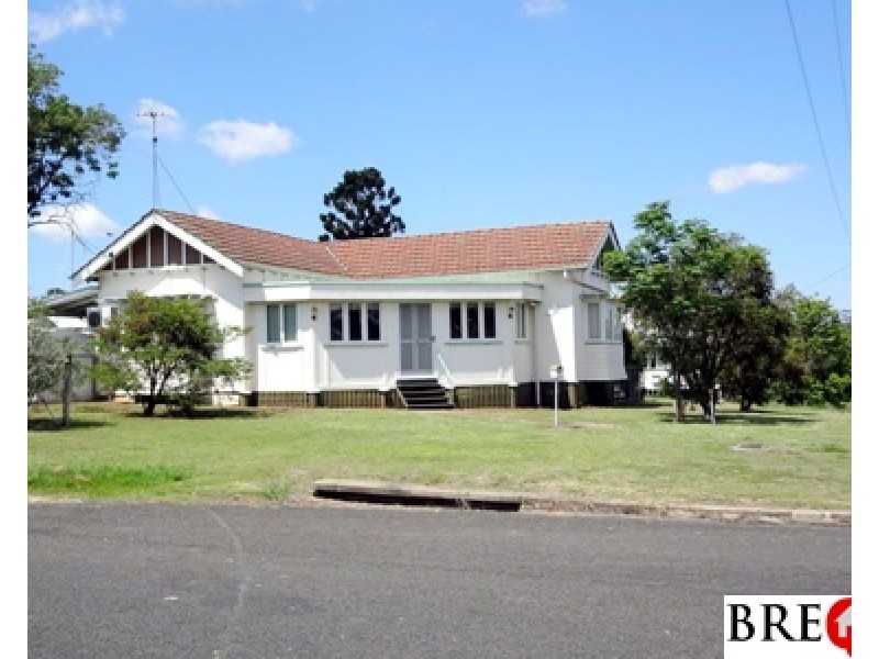 44 Edwards St, Wondai QLD 4606
