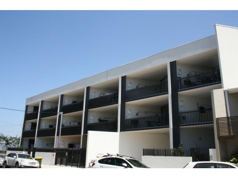 Unit 2/53 Barwon Park Road, St Peters NSW 2044