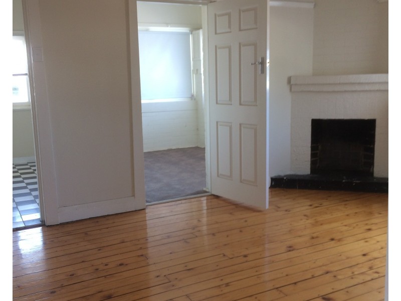 2/1 Stone St, Earlwood NSW 2206