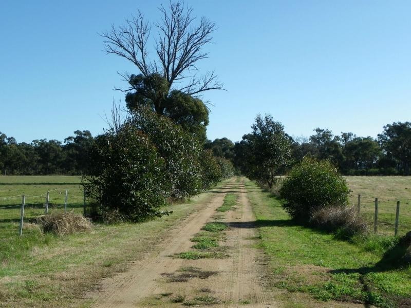 Locksley VIC 3665