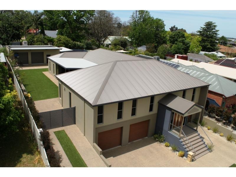 10 Cooray Street, Cobram VIC 3644