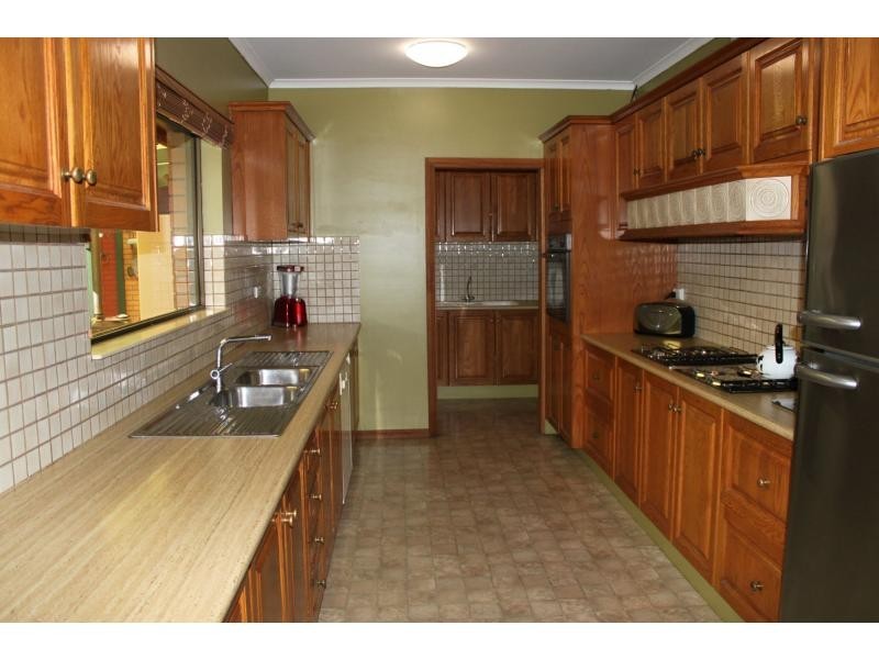 11 Catona Crescent, Cobram VIC 3644