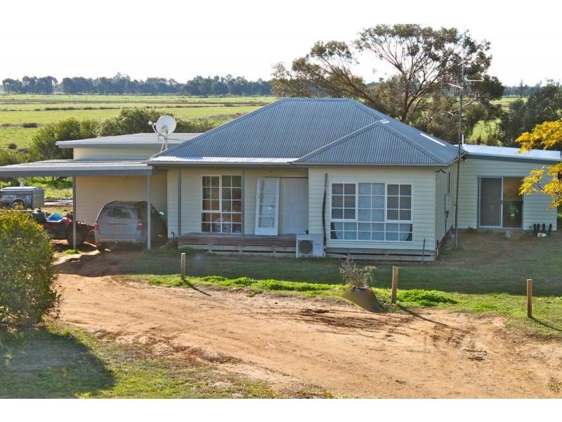 Blighty NSW 2713