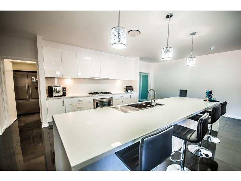 18 Bisogni Drive, Cobram VIC 3644