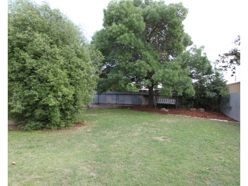 17 Sledmere Avenue, Cobram VIC 3644