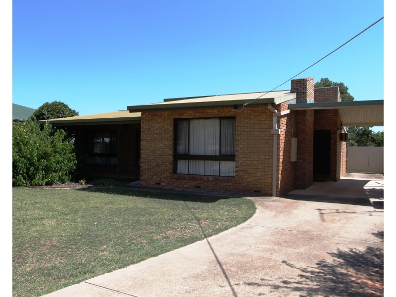17 Sledmere Avenue, Cobram VIC 3644