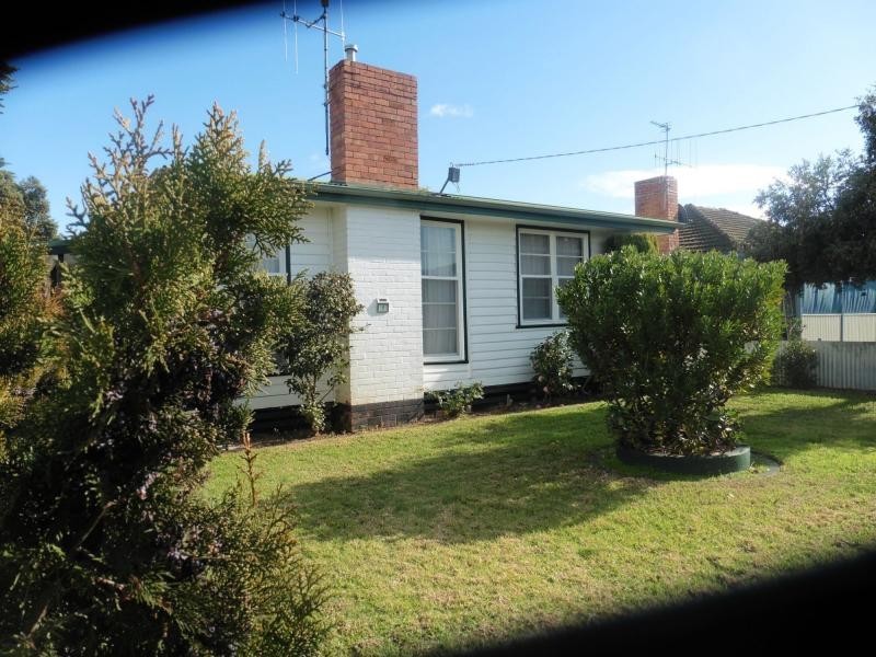 1 Charles Street, Cobram VIC 3644