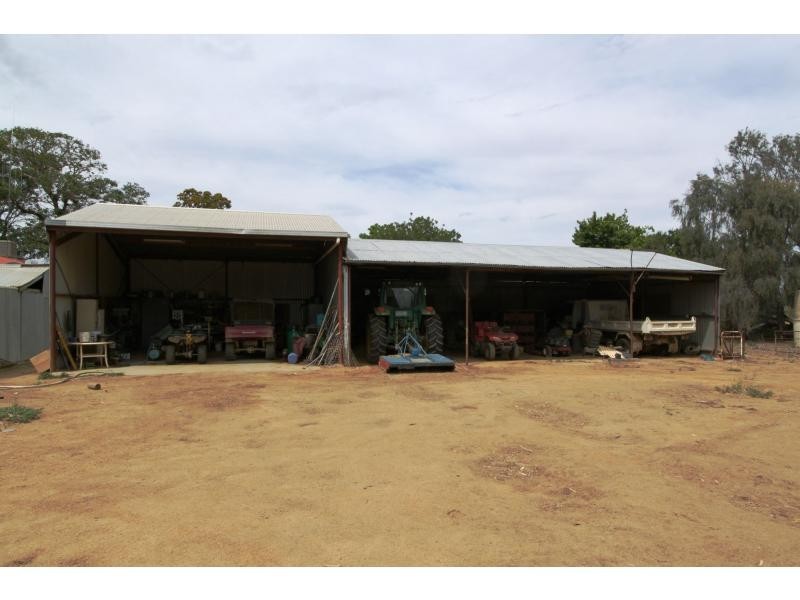 Tullakool NSW 2732