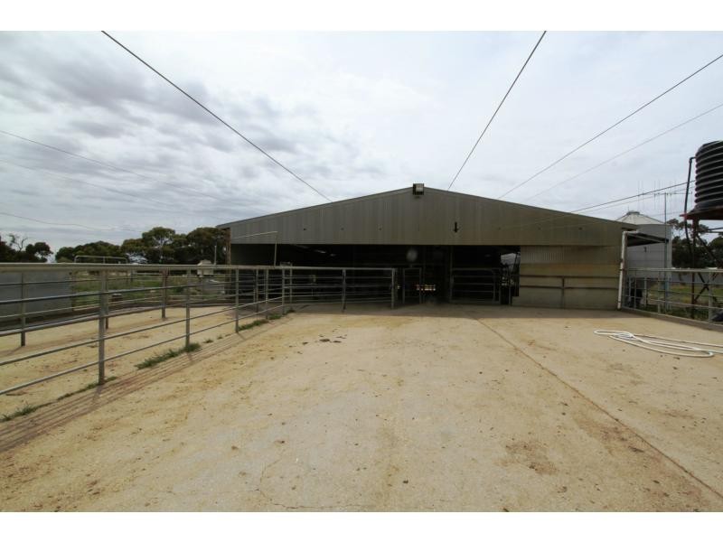 Tullakool NSW 2732