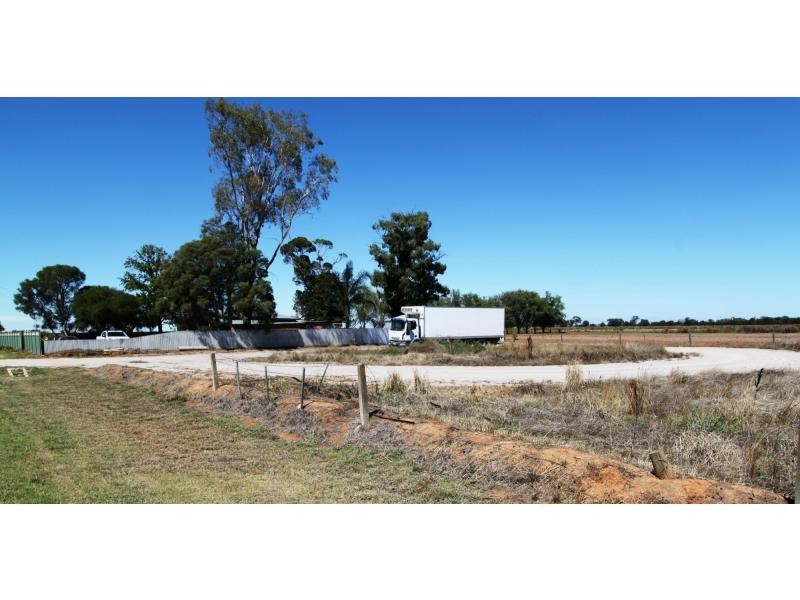 382 Campbell Road, Cobram VIC 3644