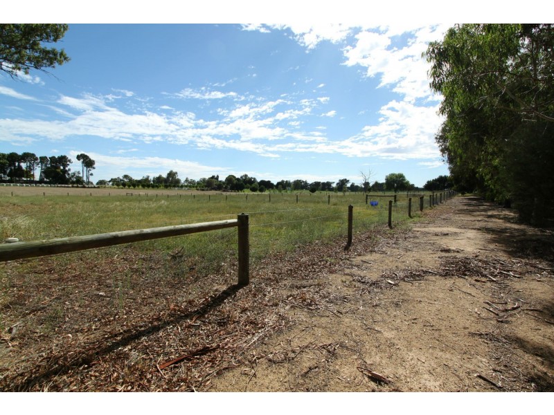 Cobram East VIC 3644