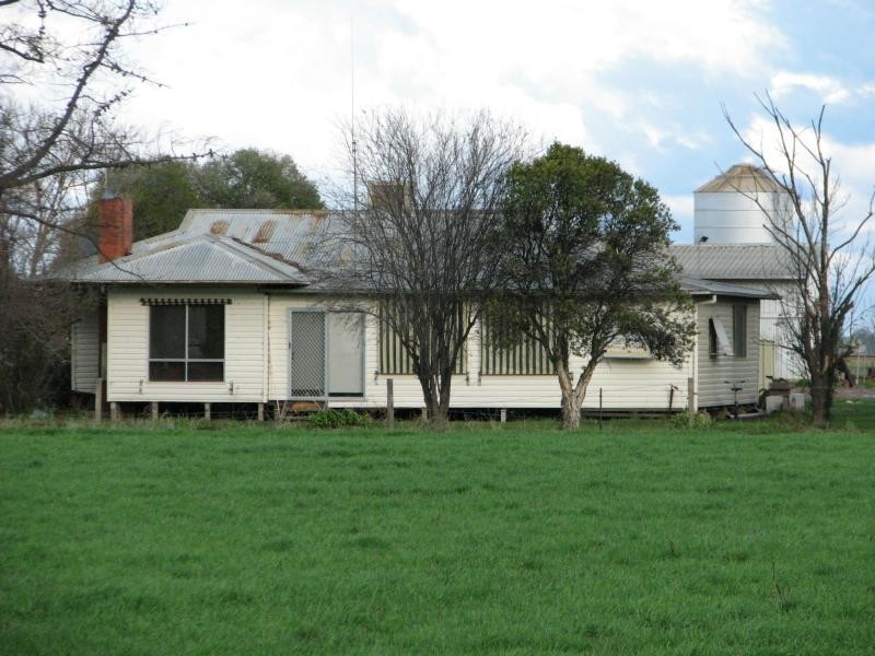 569 Macarthur Road, Yarroweyah VIC 3644